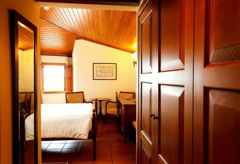 בית מלון כפרי Parador Casa da Insua