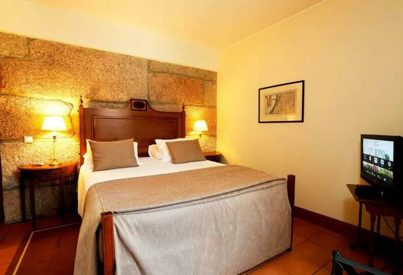 בית מלון כפרי Parador Casa da Insua