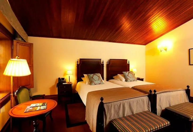 בית מלון כפרי Parador Casa da Insua