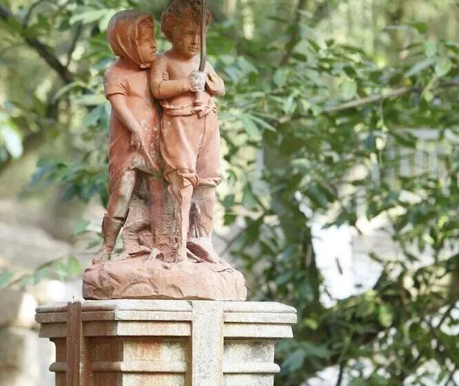 בית מלון כפרי Parador Casa da Insua