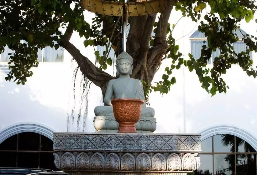 Ree Mohasambath Hotel & Resort
