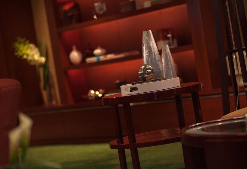 Otel Renaissance Wuhan