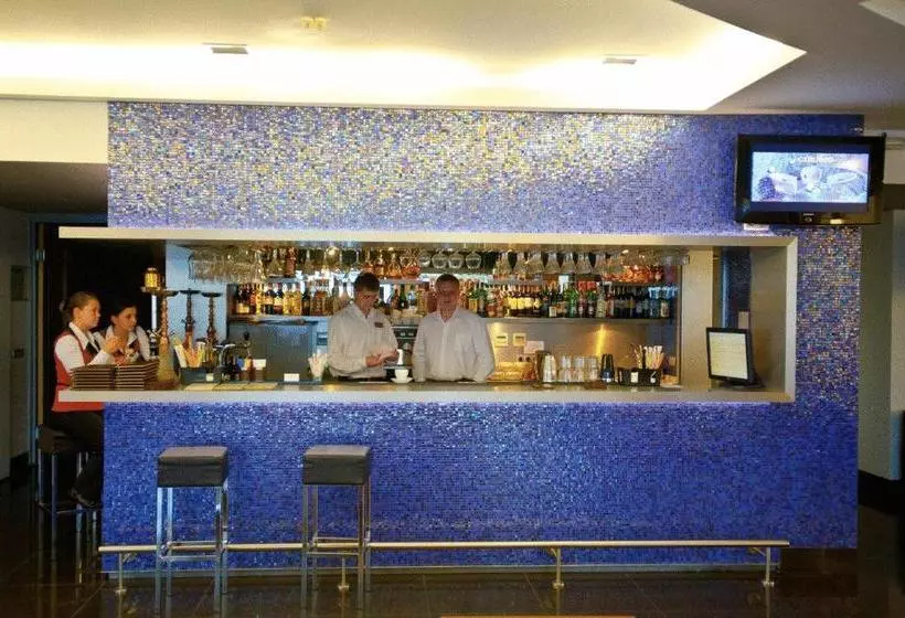 Отель Roche Royal