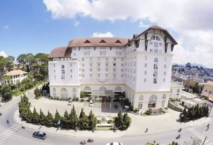 هتل Saigon Dalat