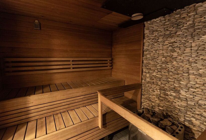 هتل Scandic Hakaniemi