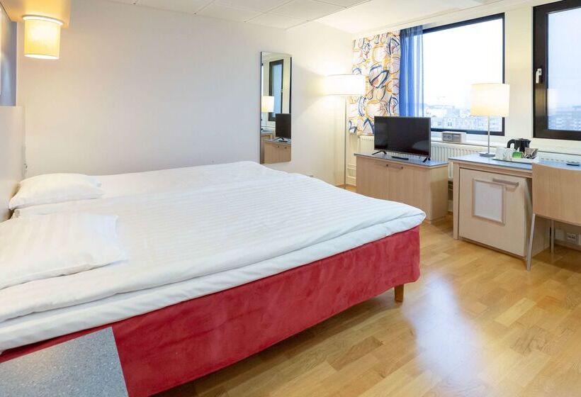 هتل Scandic Hakaniemi