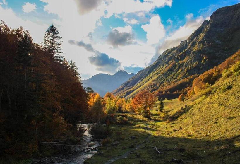 Отель Tierras De Arán