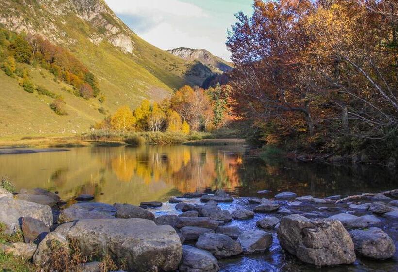 Отель Tierras De Arán