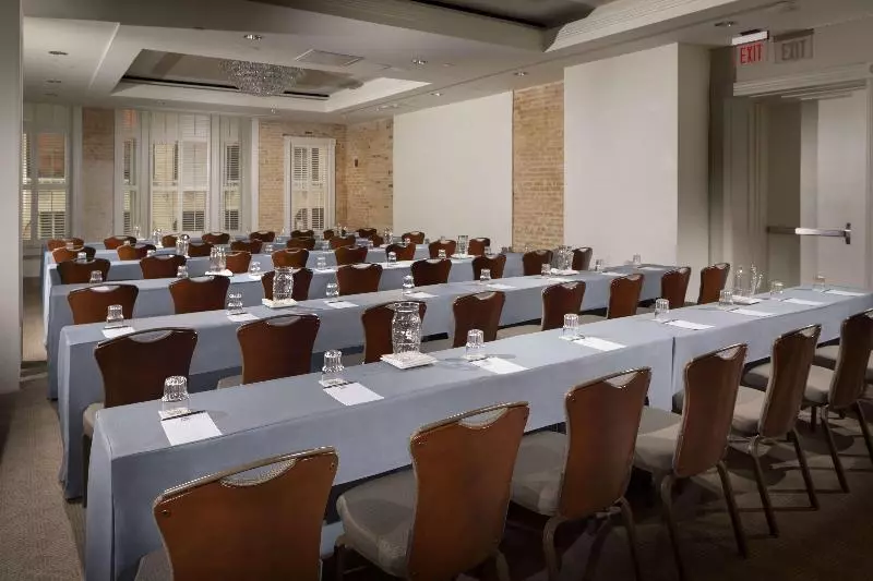 Szálloda Valencia Riverwalk