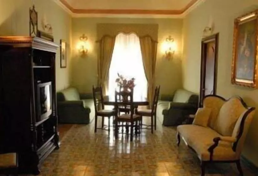 Отель Villa Palocla