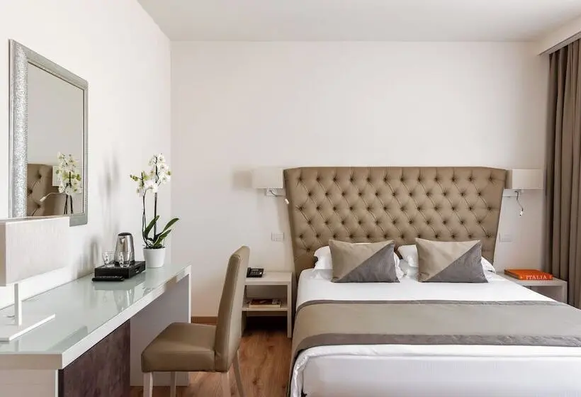 UNA Hotels Ecohotel Villa Costanza Venezia