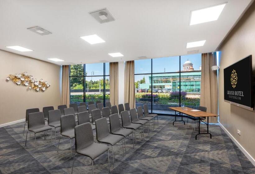 Grand Hotel Esztergom