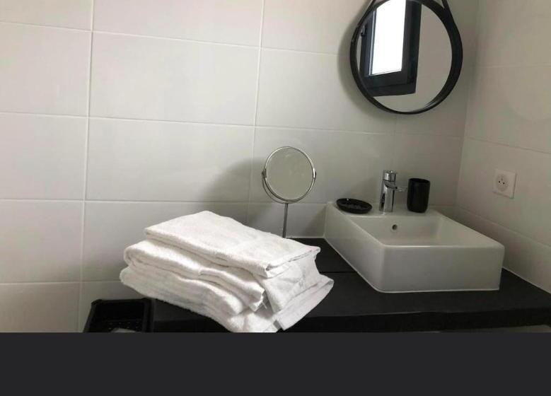 Отель Cote Phare