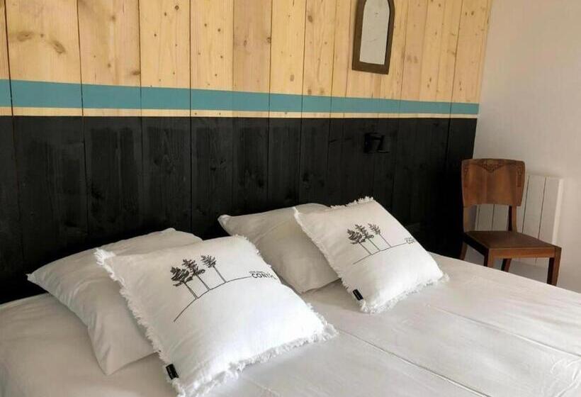 Отель Cote Phare