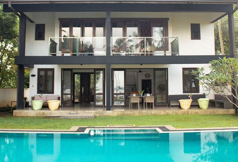 酒店 Parangi Weligama Bay Thema Collection