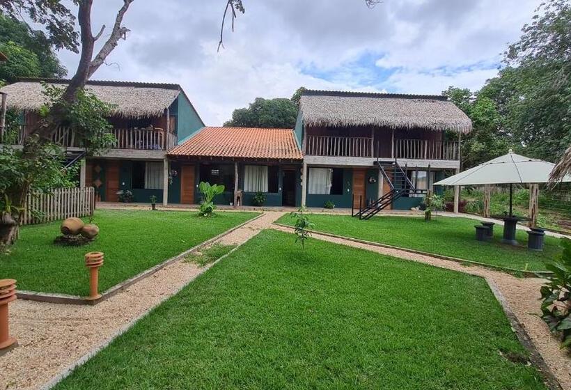 پانسیون Casa Saimiri