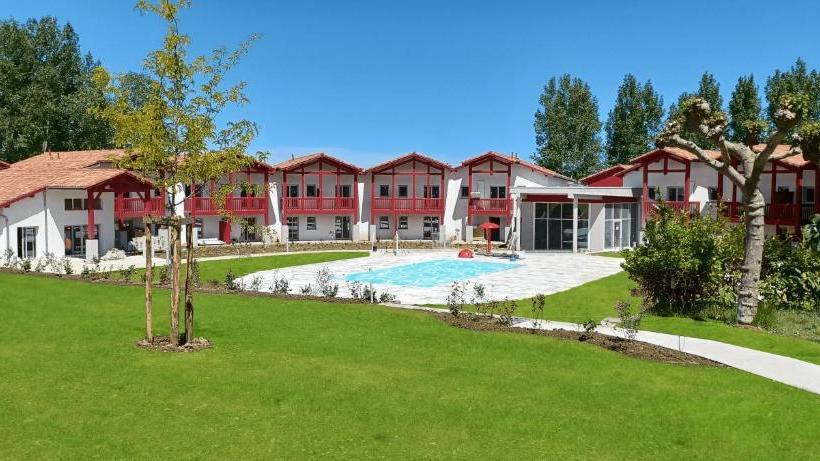 Residence Nemea Le Domaine D Uhaina