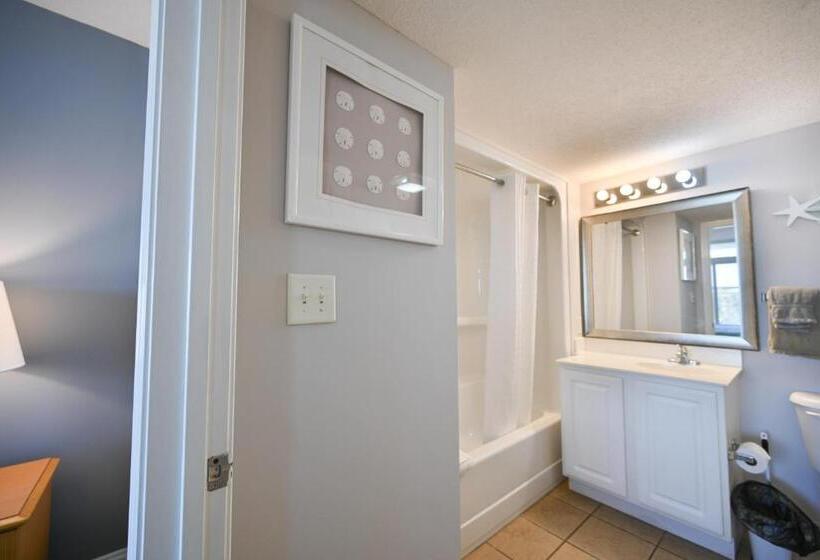 A Piece Of Paradise, Newly Renovated