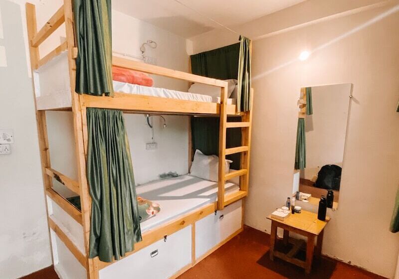 הוסטל Jungle By Sturmfrei Manali