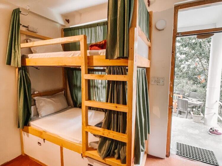 הוסטל Jungle By Sturmfrei Manali