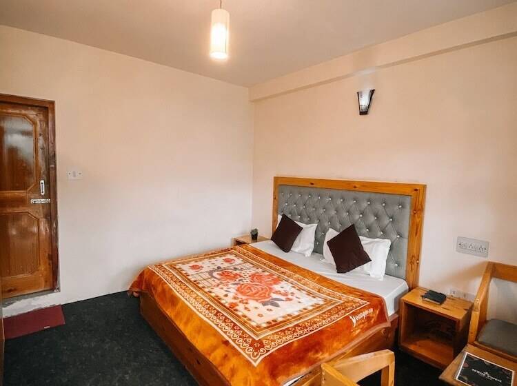 הוסטל Jungle By Sturmfrei Manali