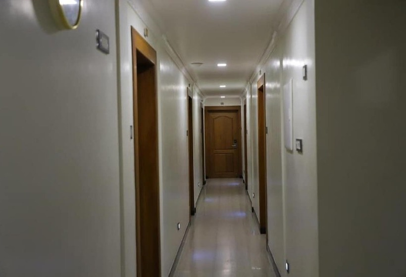 Hôtel Anandha Grand