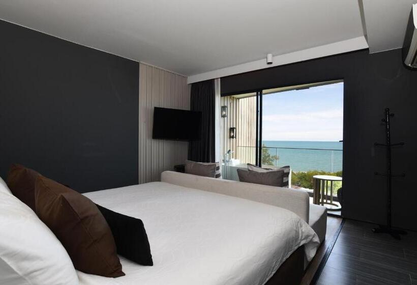 Bayphere Hotel Pattaya Jc