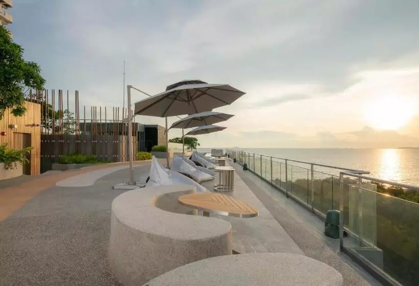 Bayphere Hotel Pattaya Jc