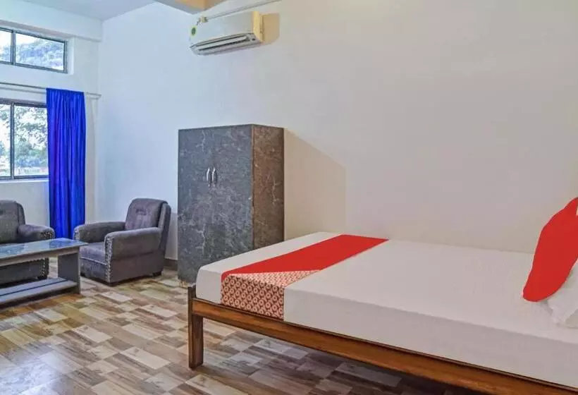 Hotelli Spot On Jp Guest House