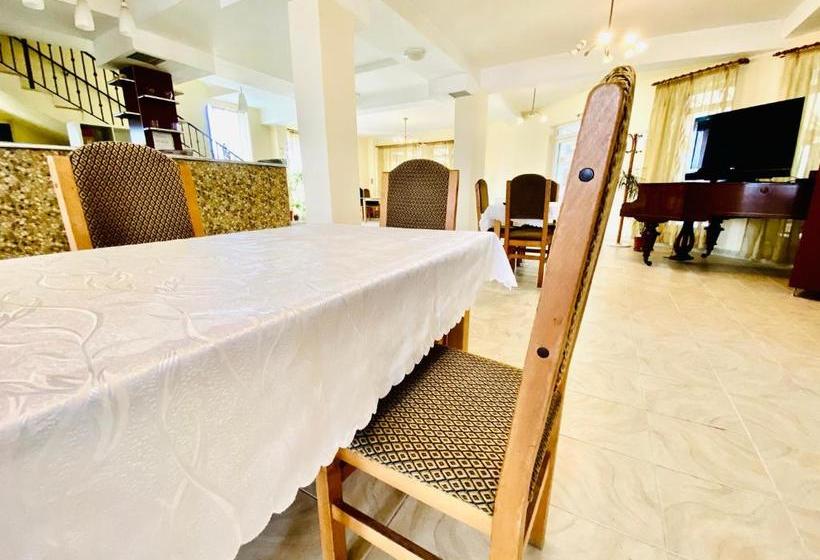 בית מלון כפרי La Grădină