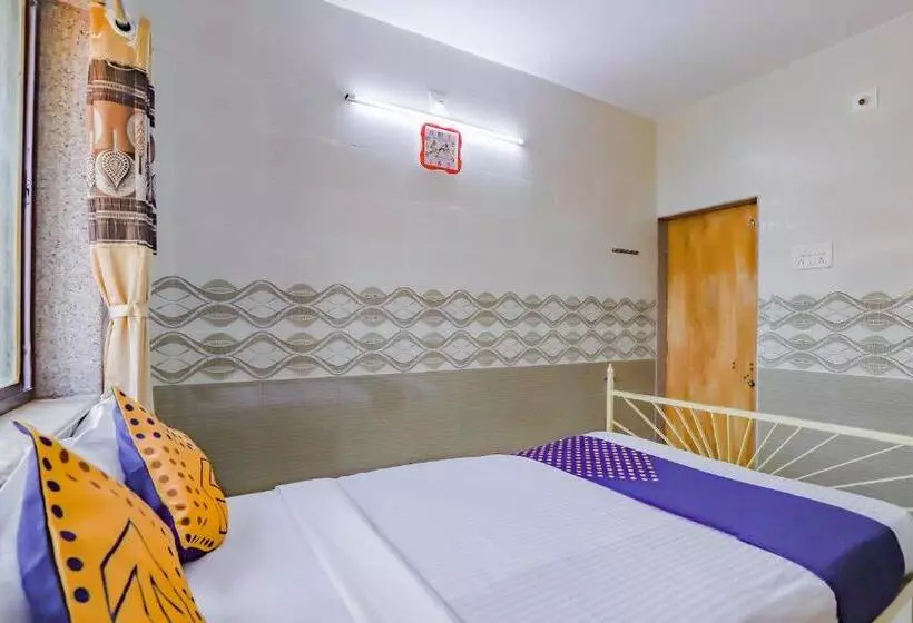 ホテル Spot On 77070 Jainsite Bhavan