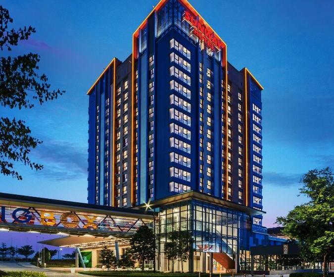 Sunway Hotel Big Box
