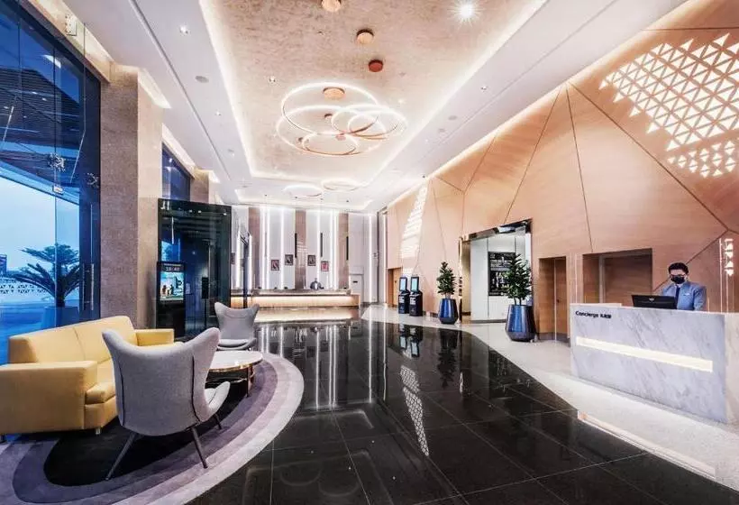 Sunway Hotel Big Box