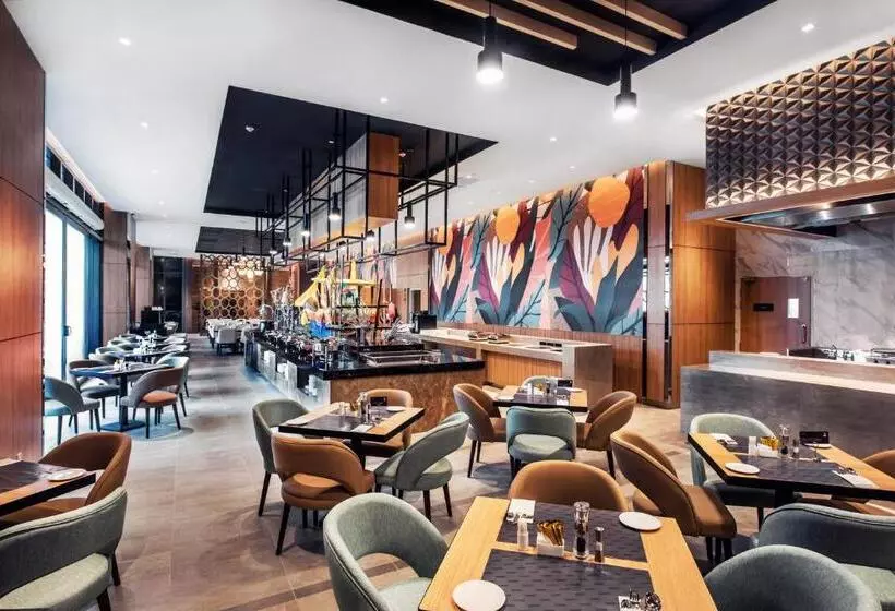 Sunway Hotel Big Box