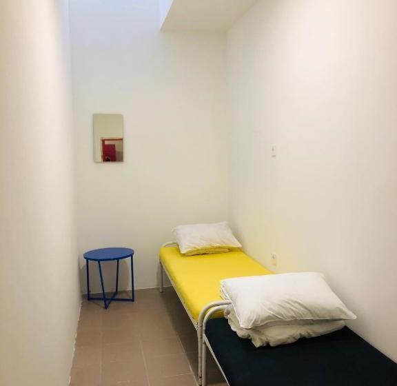 هاستل хостел вокзал «автостанция киев»