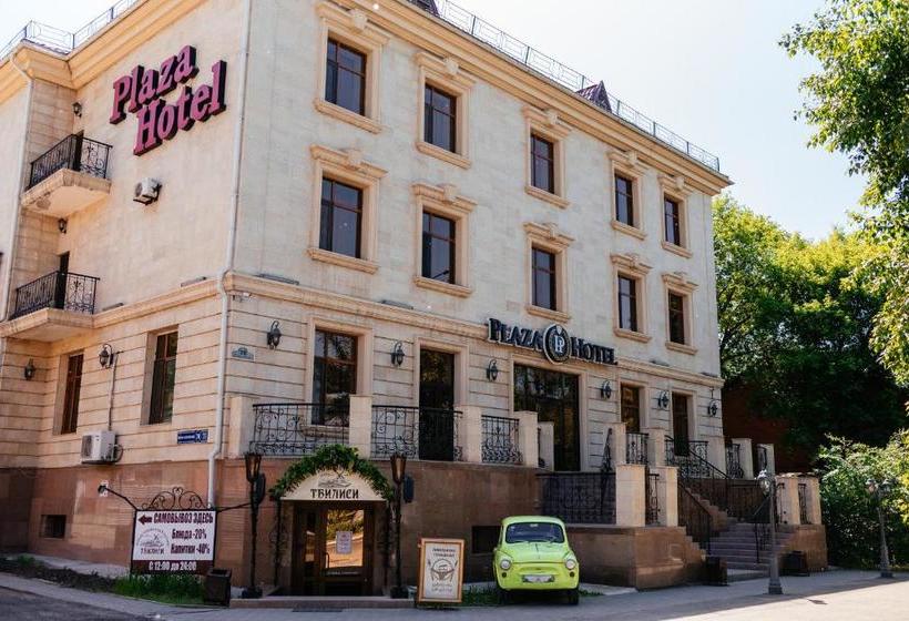 هتل Plaza