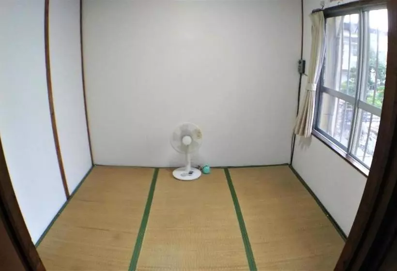 پانسیون ゲストハウスこねくと