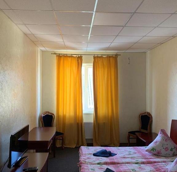 Hotelli Kiev Lomakin