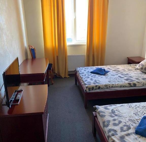 Hotelli Kiev Lomakin