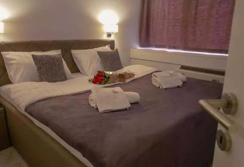 هتل Slavija Banja Luka