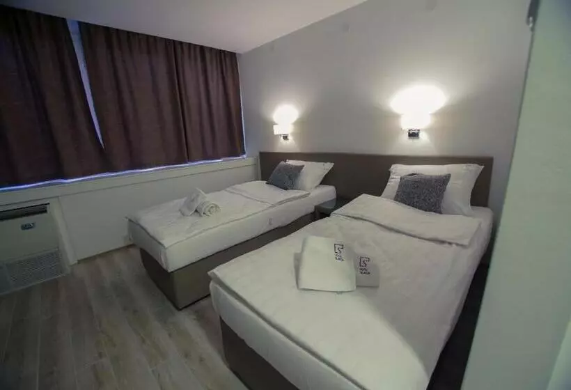 هتل Slavija Banja Luka