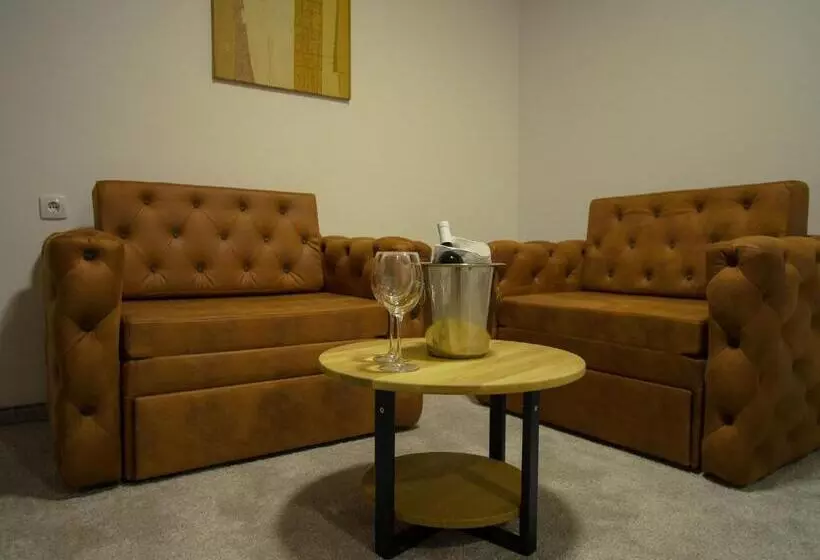 هتل Slavija Banja Luka