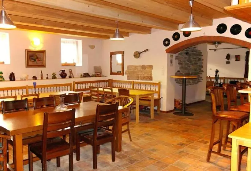 Majatalo žabonosy Mlýn