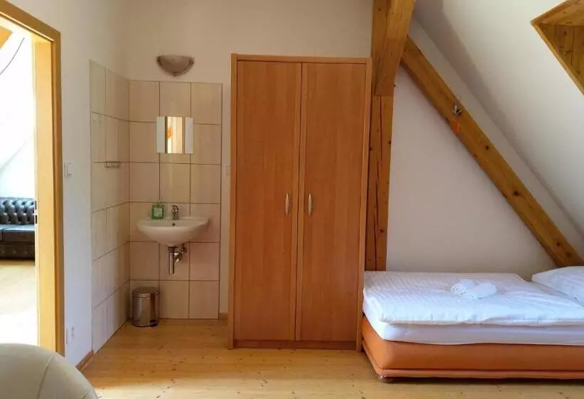 Majatalo žabonosy Mlýn