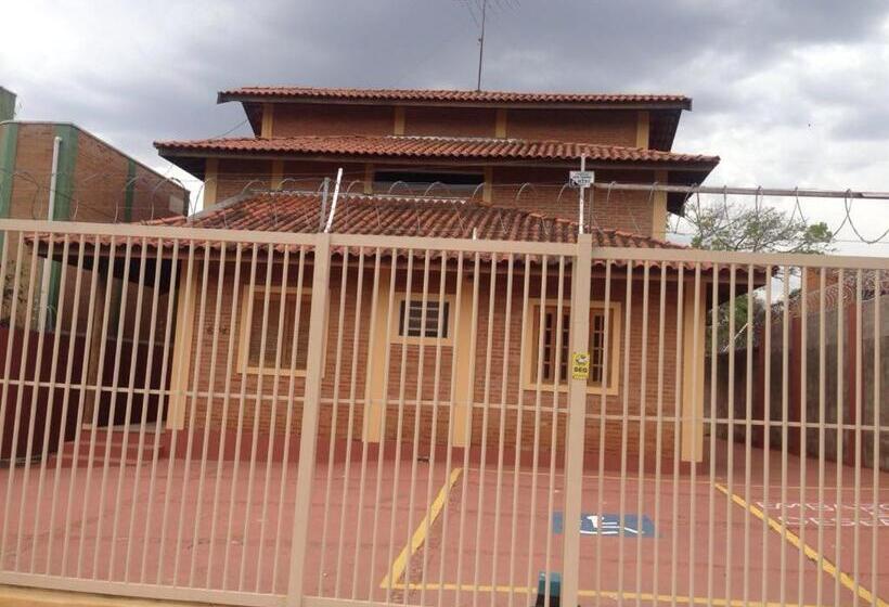 Hostel Aconchego Do Guara , Próximo Ao Centro Médico, Boldrini, Unicamp, Laboratório Cnpen, Universidades E