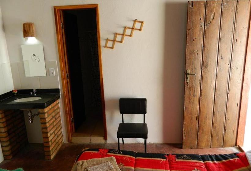 Donana Hostel De Guiné