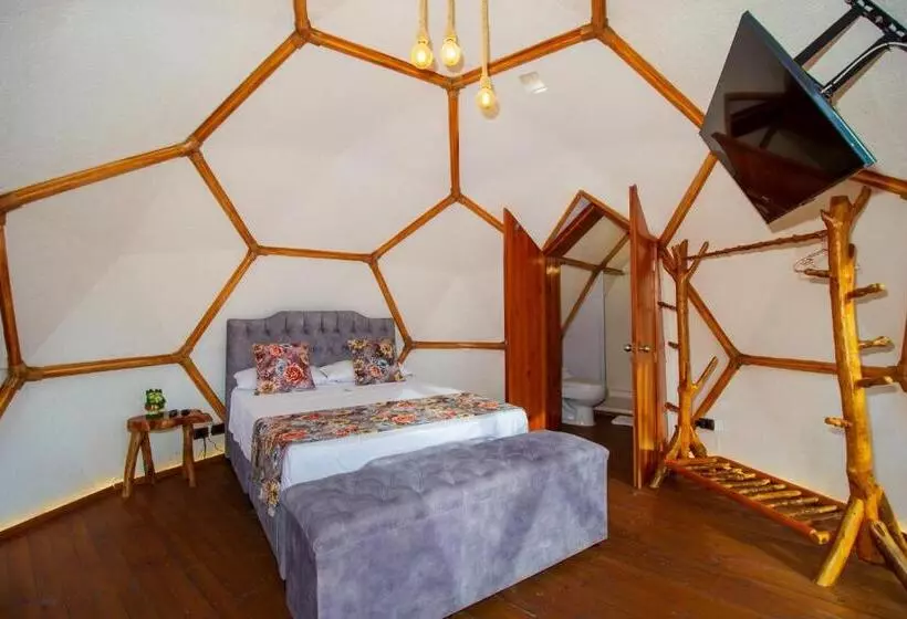 Glamping Girardot & Hotel Puerta Del Sol Girardot