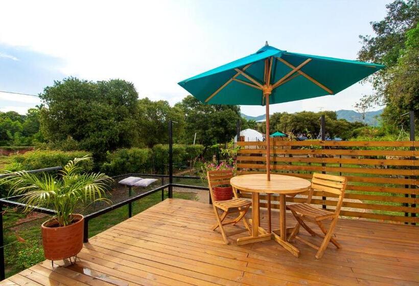 Glamping Girardot & Hotel Puerta Del Sol Girardot