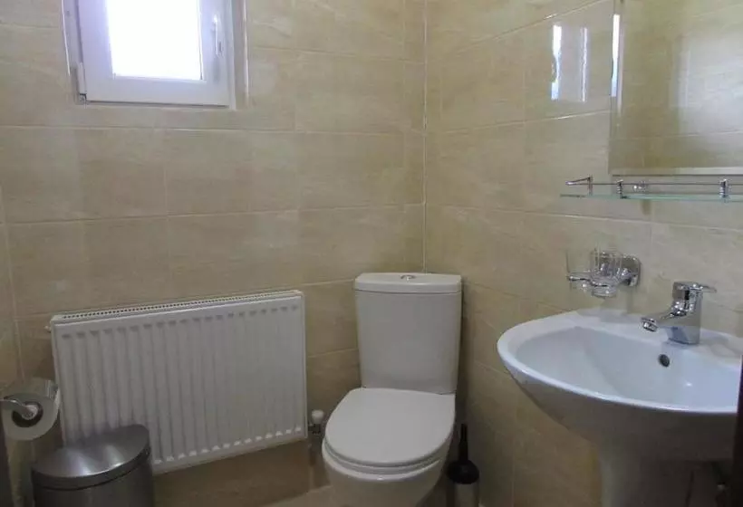 Hotelli шале на бе́резі