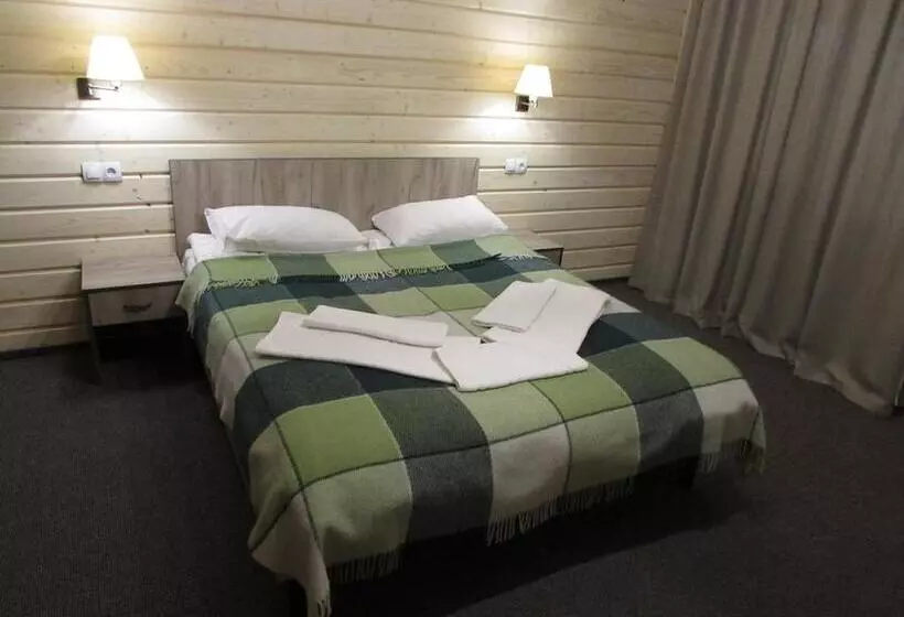 Hotelli шале на бе́резі